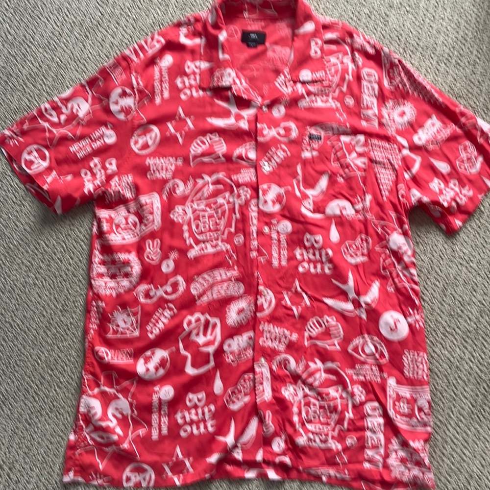 Men’s Obey short sleeve button down shirt